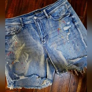 Paint splatter judy blue jean short